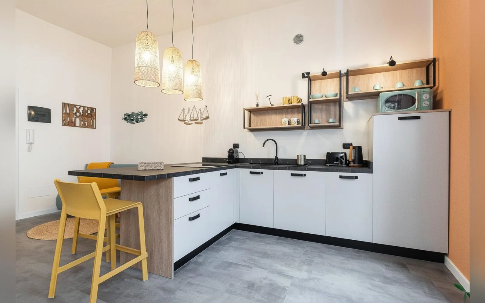 Loft centro storico Loano, 